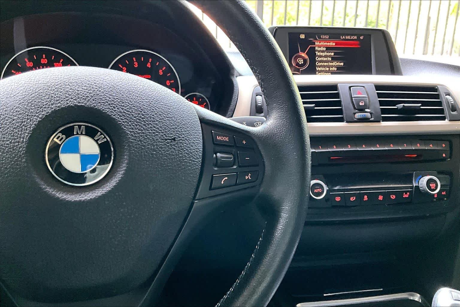 Used 2015 Jet Black BMW 320i image 24