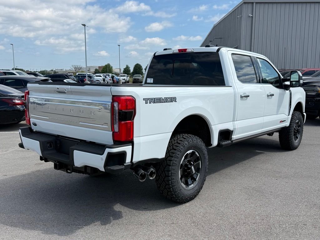 New 2026 Star White Metallic Tri-Coat Ford F-250® Platinum® image 38