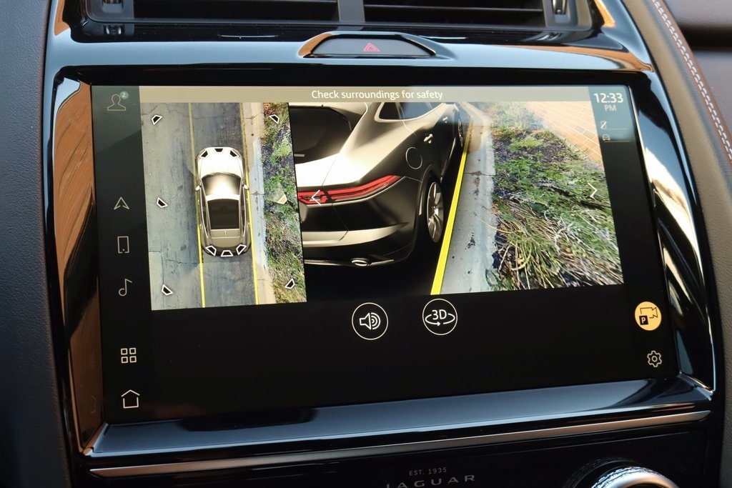 2024 JAGUAR E-PACE - Image 29