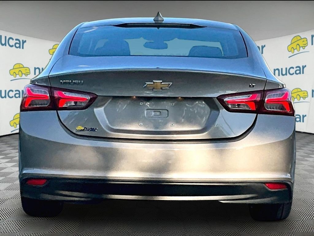 Used 2022 Gray Chevrolet LT image 4