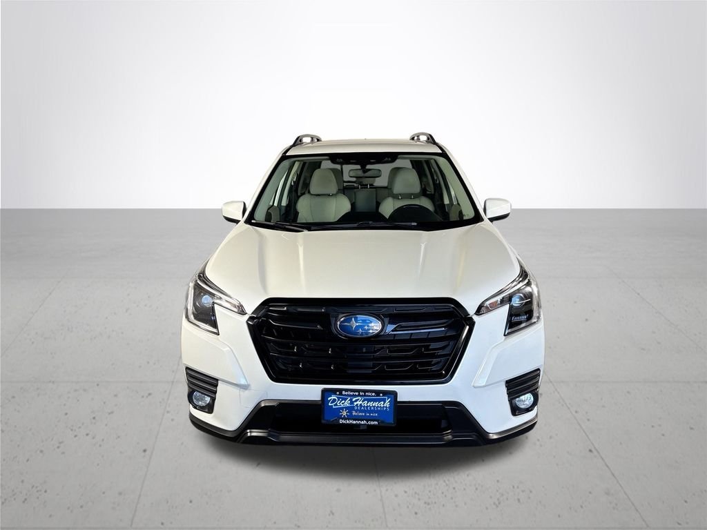 Used 2023 White Subaru Premium image 3