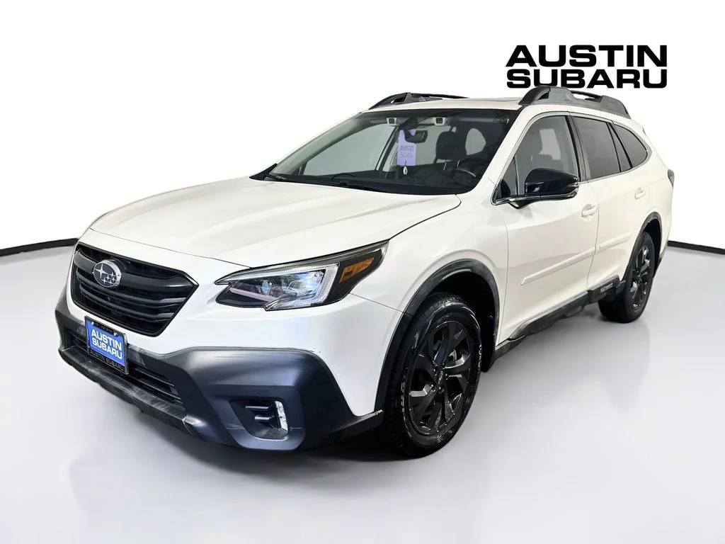 Used 2020 White Subaru Onyx Edition XT image 3