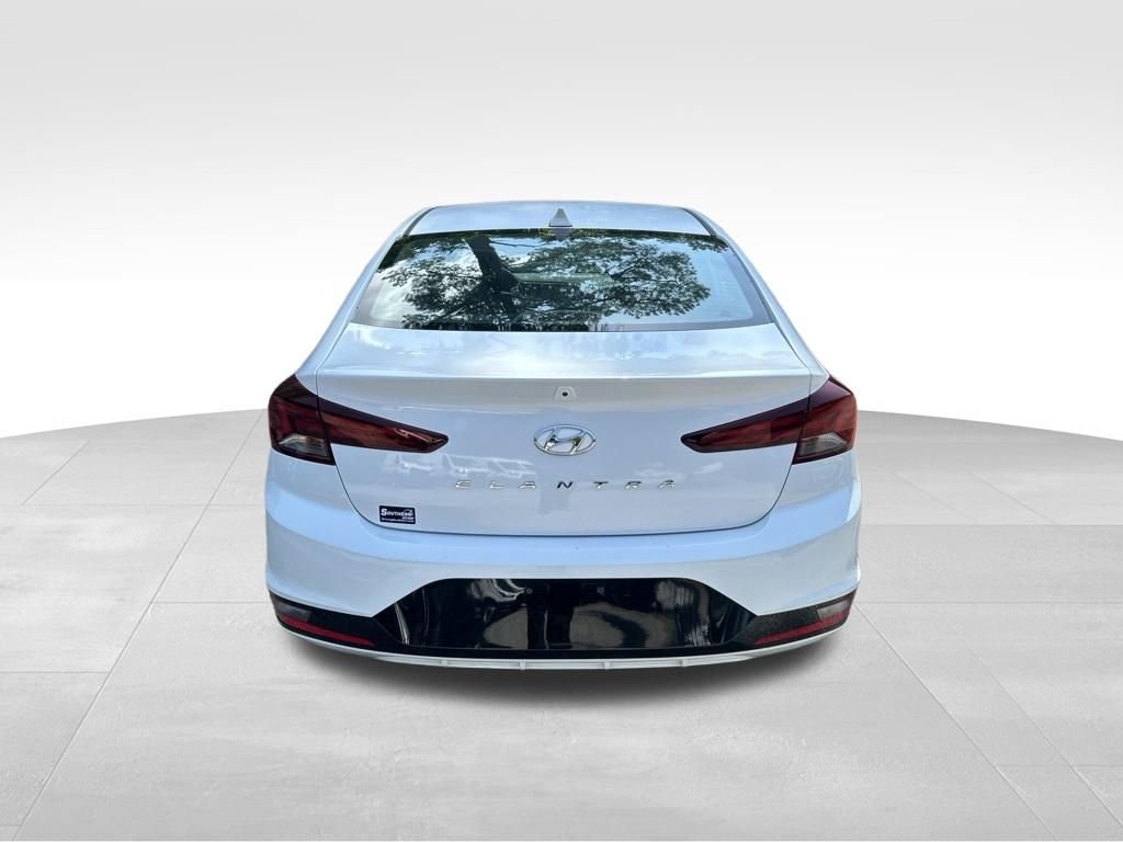 Used 2020 White Hyundai Value Edition image 4