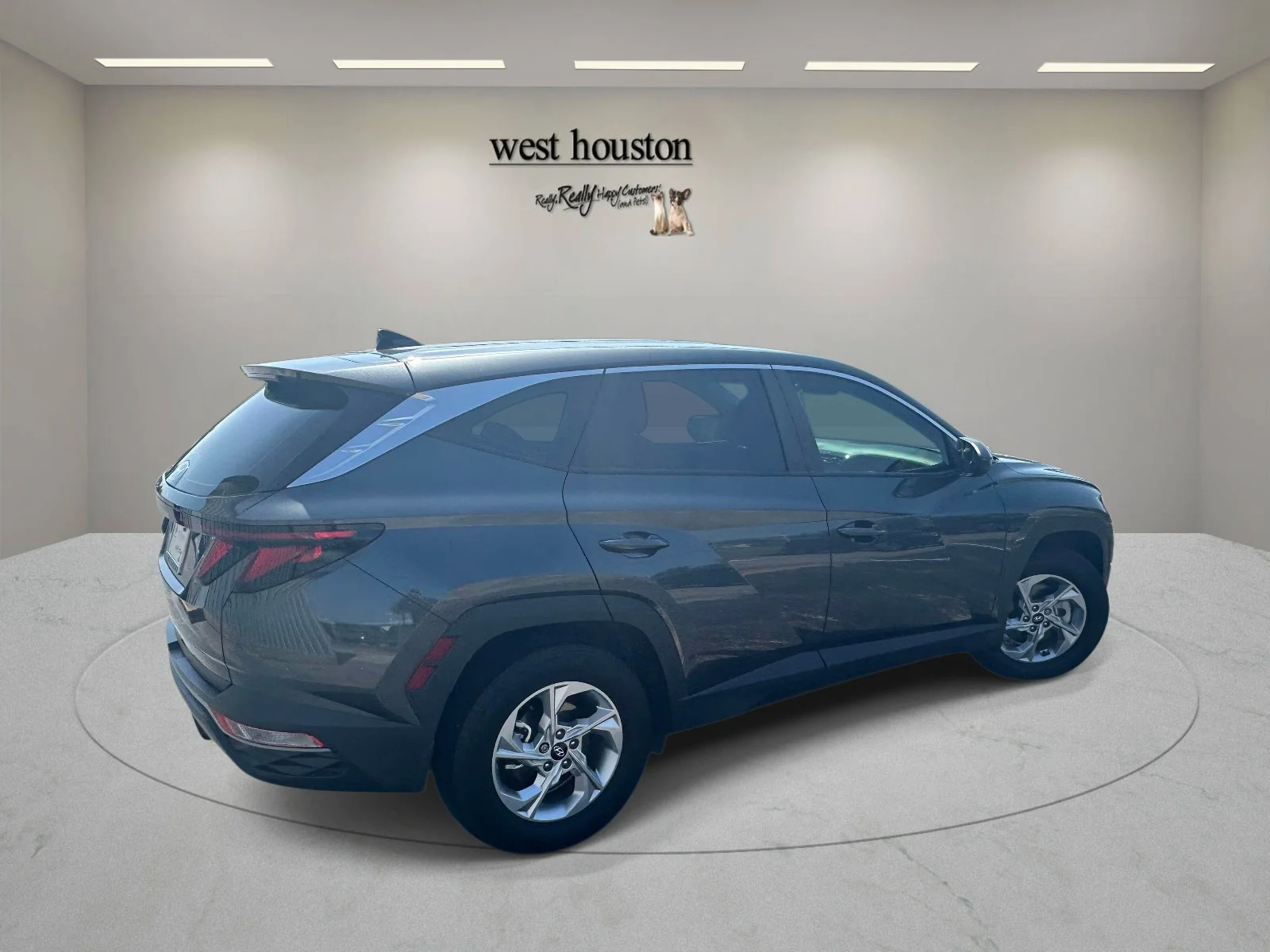 Used 2024 Hampton Gray Hyundai SE image 7