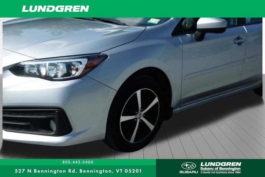 Used 2020 Silver Subaru Premium image 36