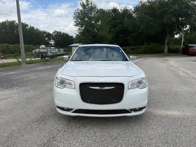 Used 2018 White Chrysler Limited image 9