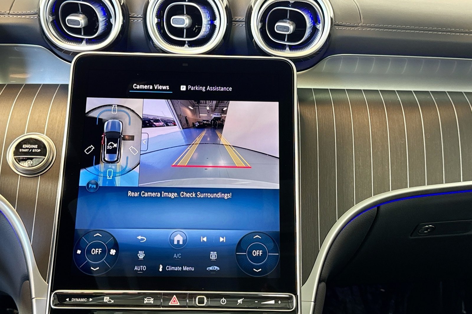New 2026 Manufaktur Alpine Grey Mercedes-Benz GLC 300 image 12