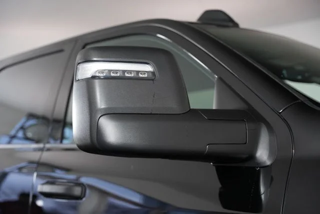 New 2026 Diamond Black Crystal Pearl-Coat Exterior Paint RAM Big Horn image 49