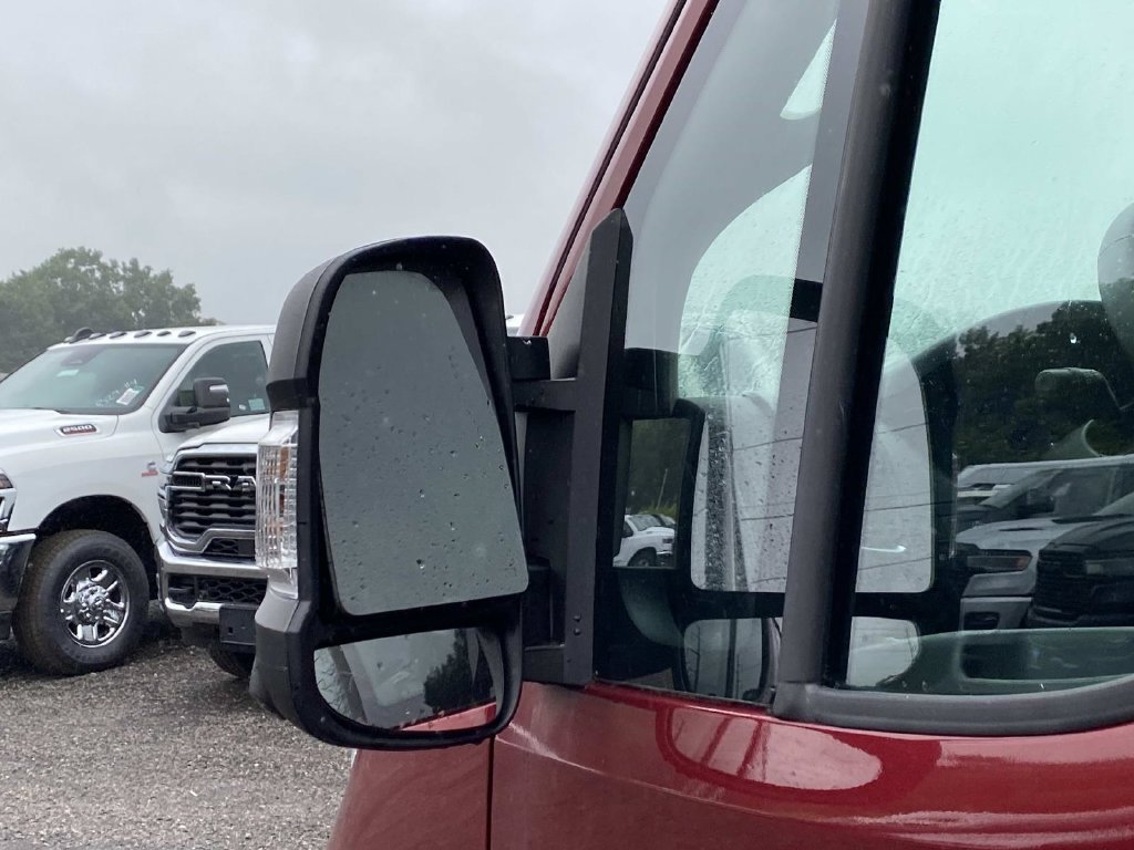 Used 2025 Red Ram High Roof image 27
