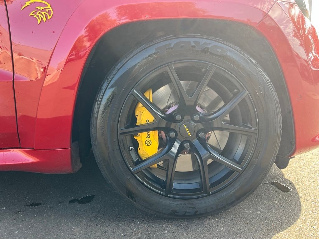 Used 2018 Red Jeep Trackhawk image 5
