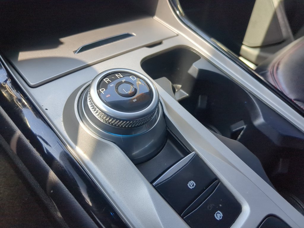 Used 2023  Ford ST-Line image 19
