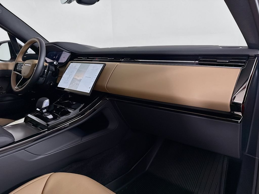 New 2025 Firenze Red Land Rover Dynamic SE image 24