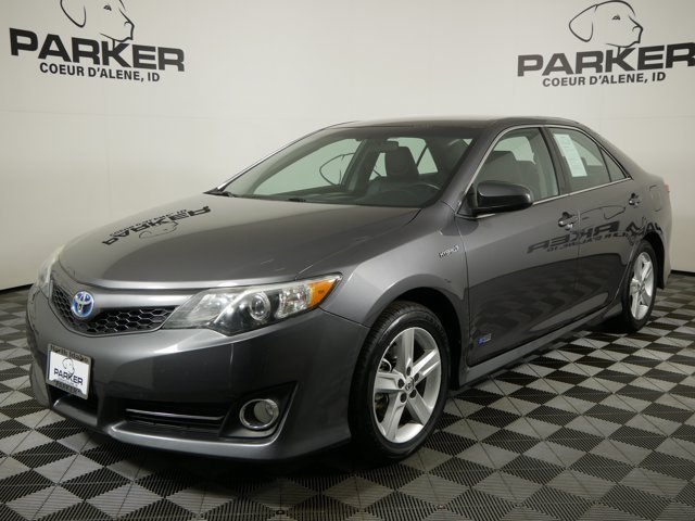 2014 Toyota Camry 2.5 Auto SE Hybrid's photo