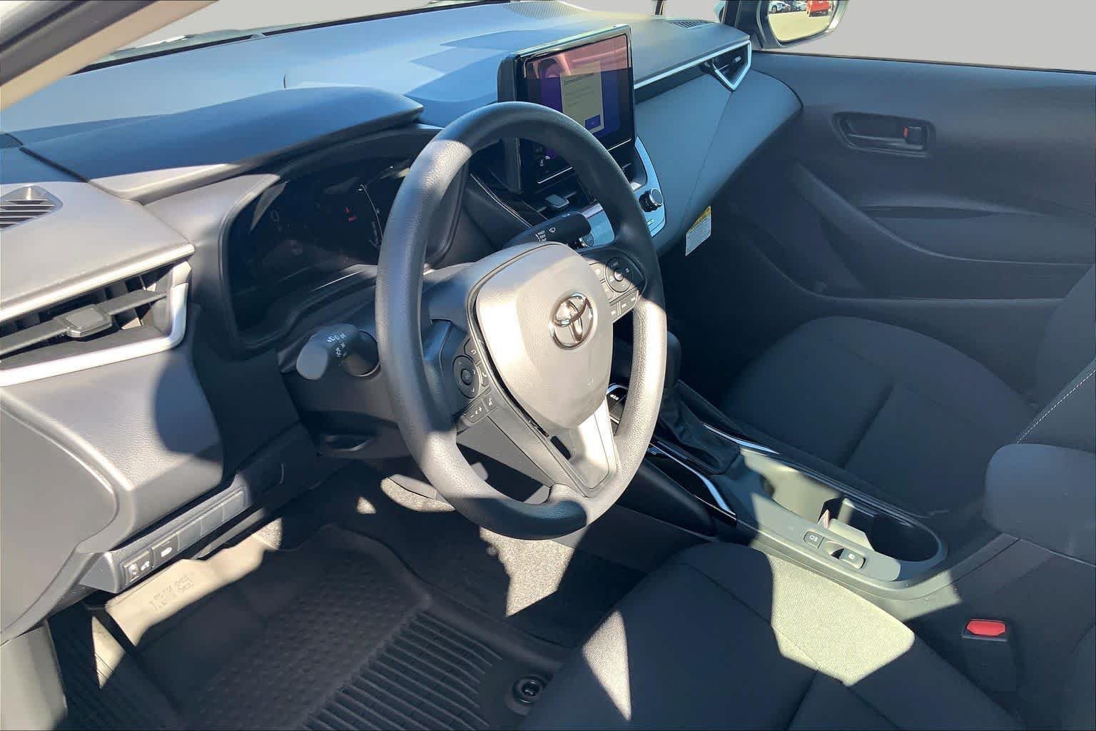 New 2027 Ice Cap Toyota LE image 8
