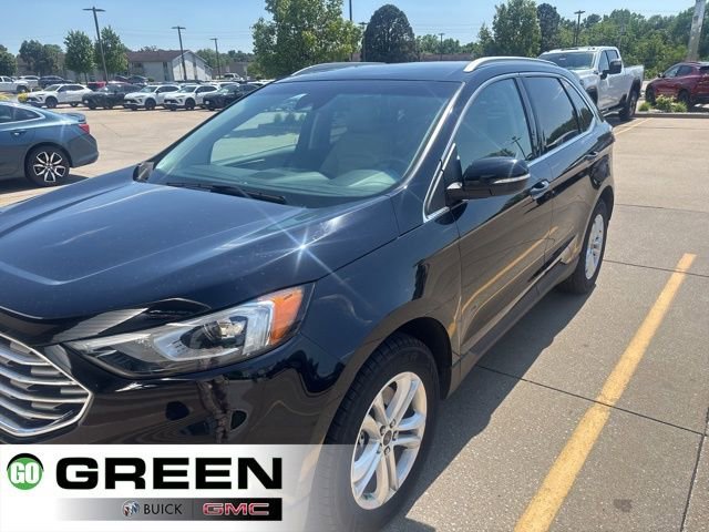 2019 Ford Edge SEL AWD's photo