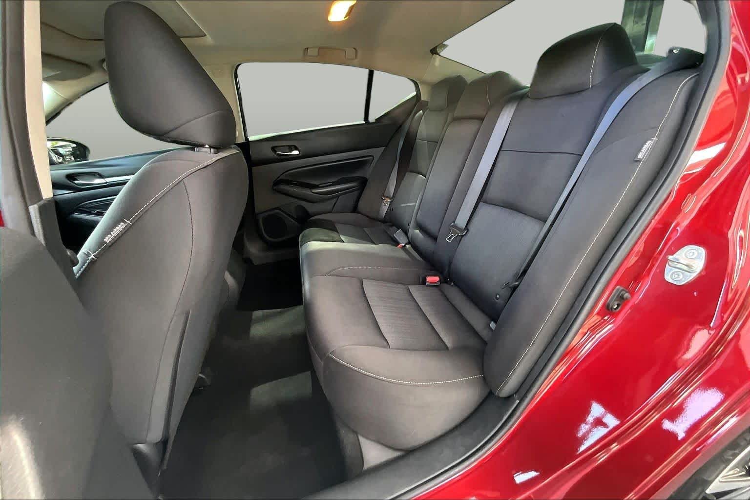 Used 2022 Scarlet Ember Tintcoat Nissan 2.5 SV image 41