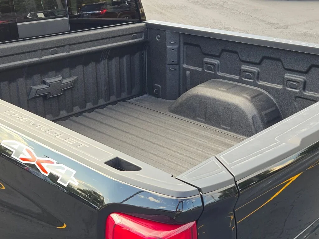 2026 Chevrolet Silverado 1500 LTZ - Photo 17