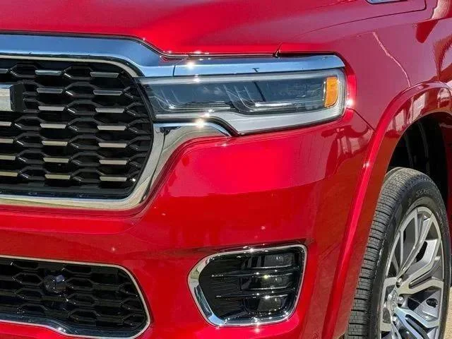 New 2026 Molten Red Pearl-Coat Exterior Paint RAM Tungsten image 11