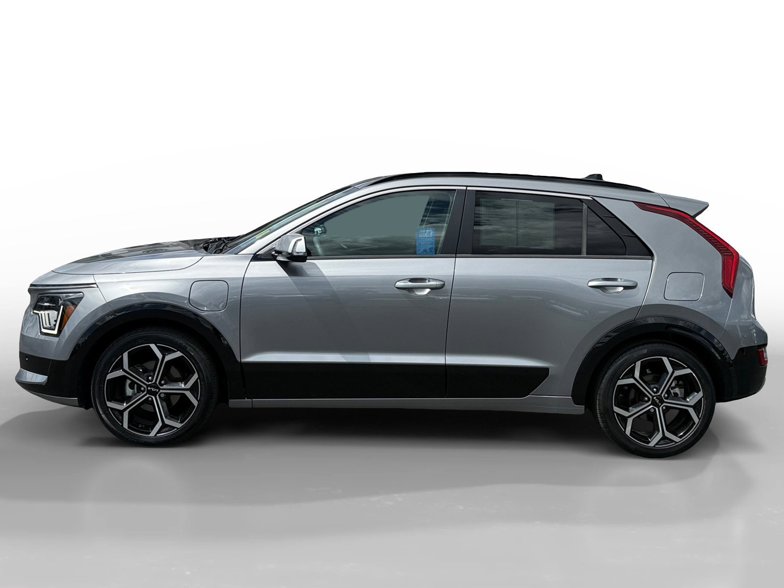 Used 2023 Kia Niro SX Touring with VIN KNDCR3LF5P5073916 for sale in San Jose, CA