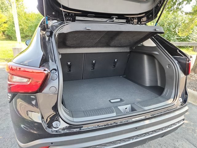 2026 Chevrolet Trax LT - Photo 18