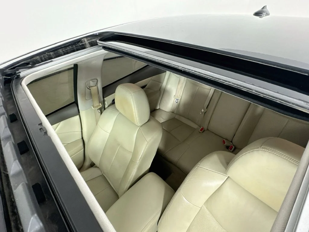 Used 2015 Black INFINITI 3.7 image 27
