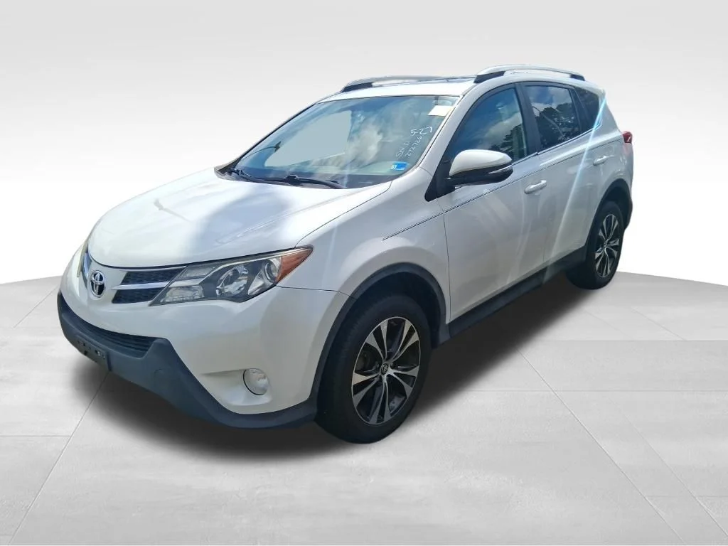 Used 2015 White Toyota Limited image 3