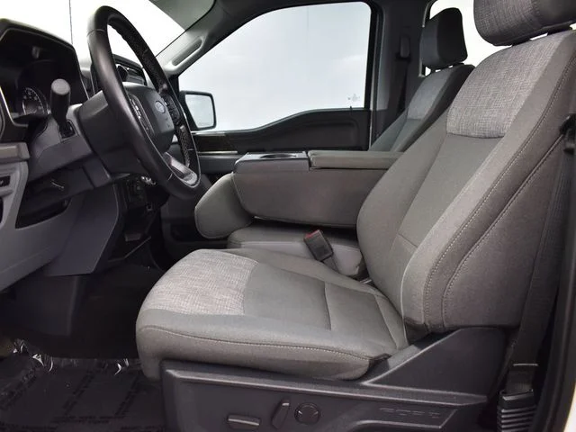 Used 2023 White Ford XLT image 11