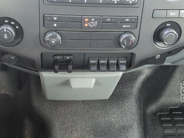 Used 2012 Red Ford XL image 18