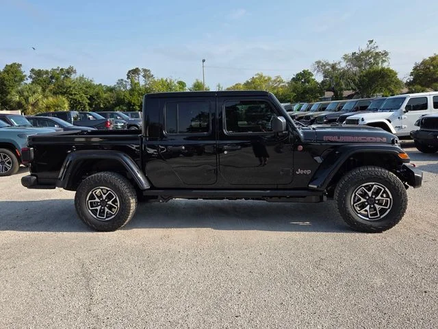 New 2026 Black Clear-Coat Exterior Paint Jeep Rubicon image 9