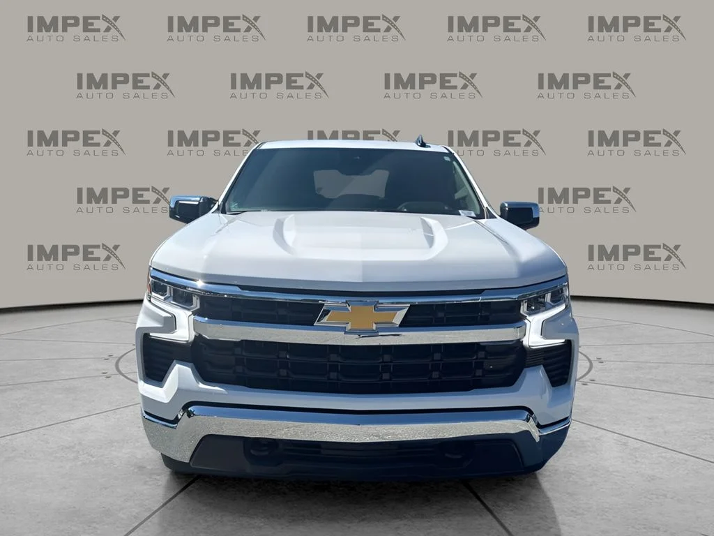 Used 2026 White Chevrolet LT image 8