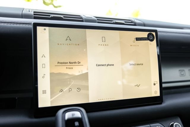 2025 Land Rover Defender V8 - Photo 36