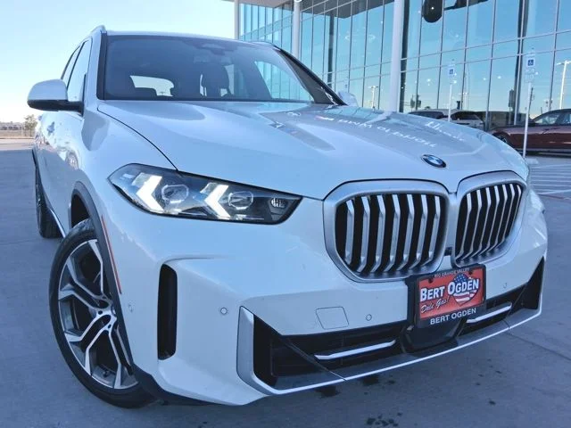 2026 BMW X5 sDrive40i's photo