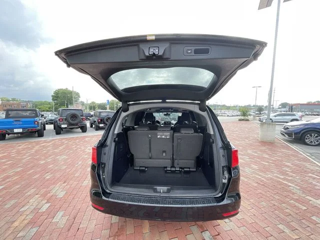 Used 2019  Honda Elite image 34