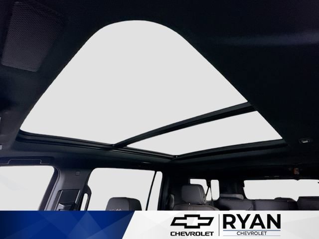 2026 Chevrolet Suburban High Country - Photo 23