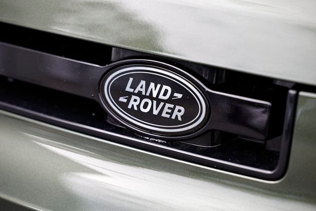 New 2026 Woolstone Green LAND ROVER S image 20