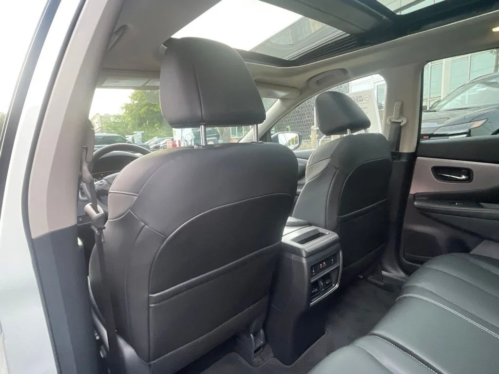 Certified Used 2024 White Nissan SL image 21