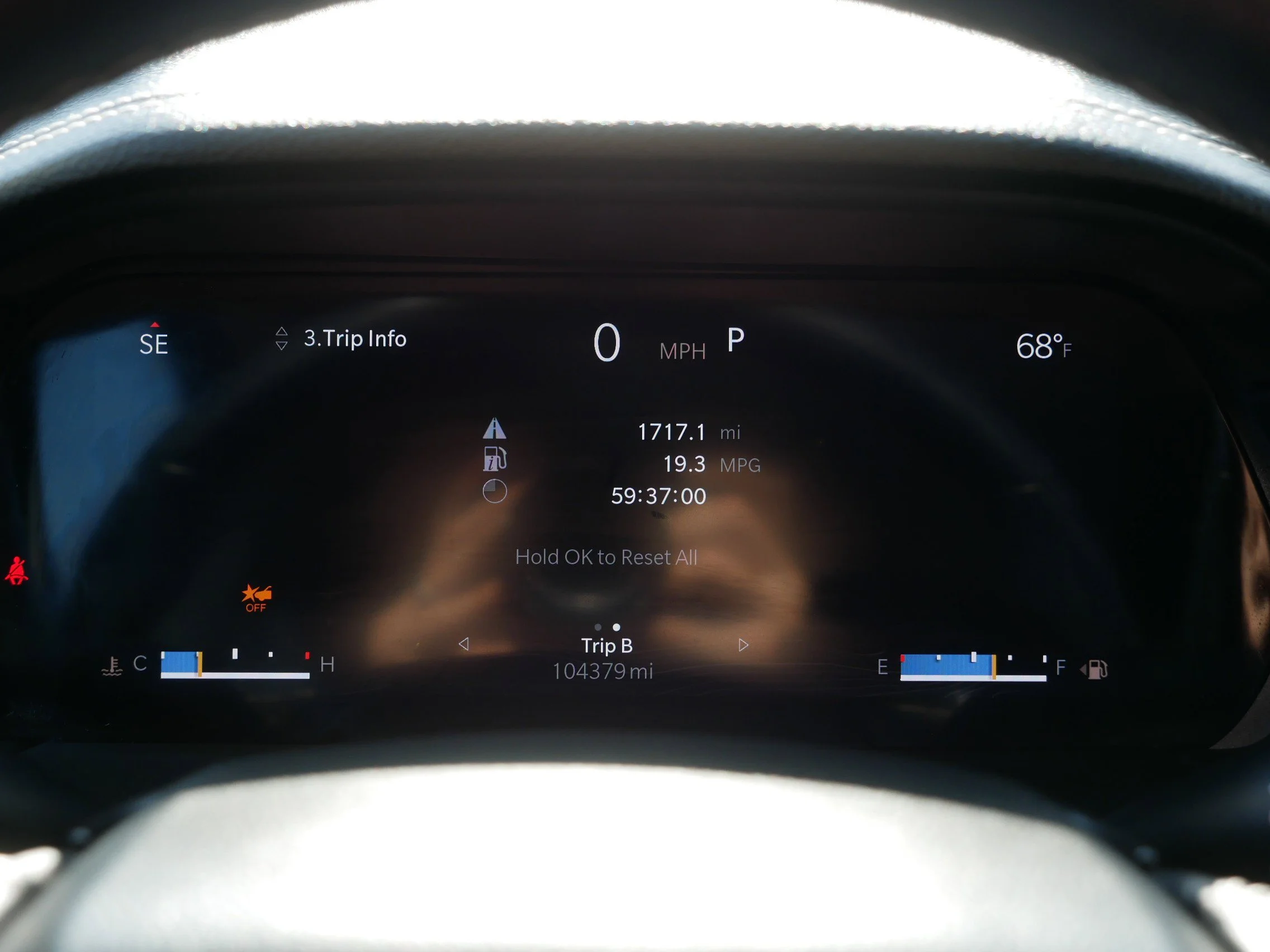Used 2022 Silver Zynith Jeep Limited image 21