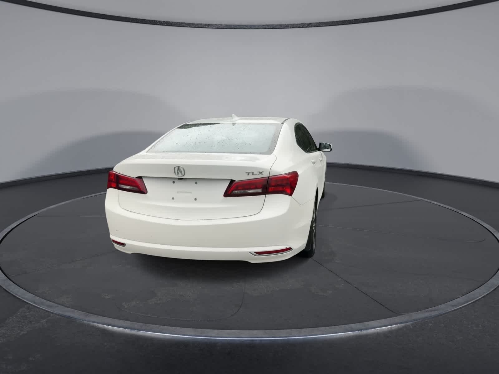 Used 2017 Bellanova White Pearl Acura V6 image 7