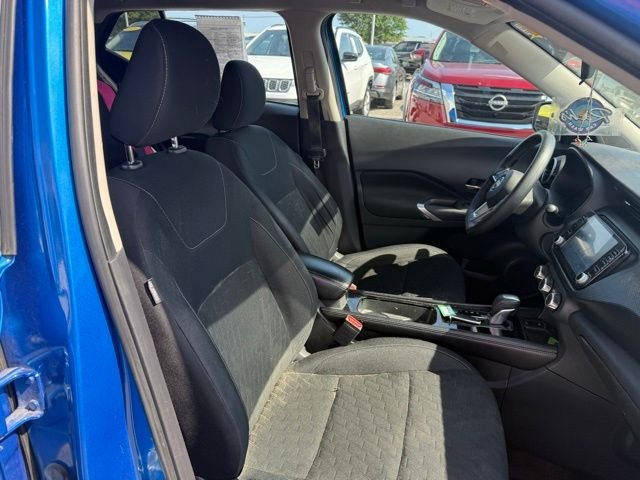Used 2023 Blue Nissan SV image 15