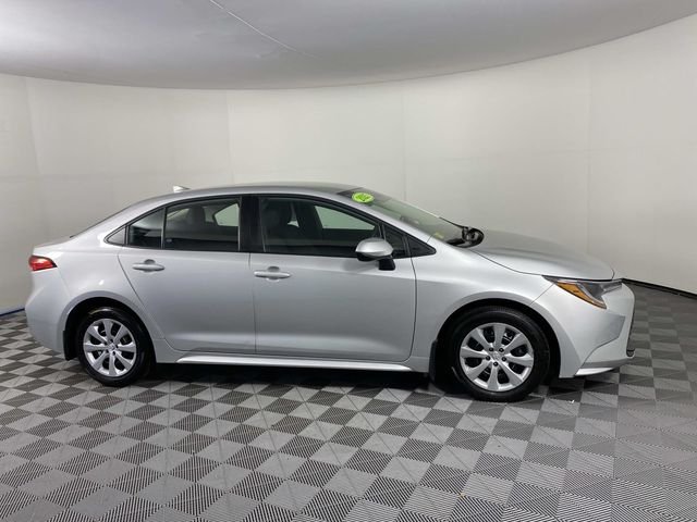 Used 2025 Silver Toyota LE image 10
