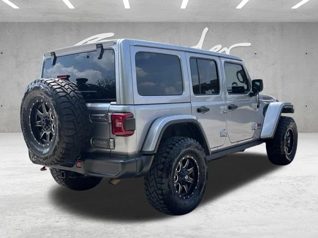 Used 2020 Silver Jeep Unlimited Rubicon image 17