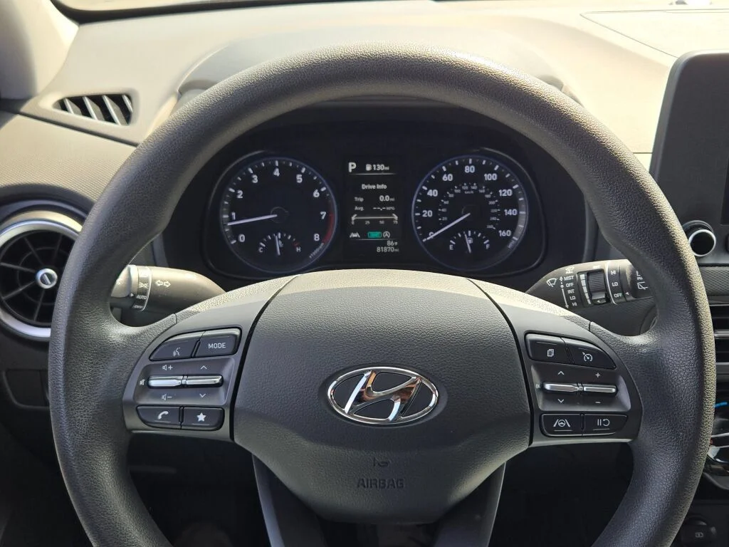 Used 2022 Gray Hyundai SEL image 27