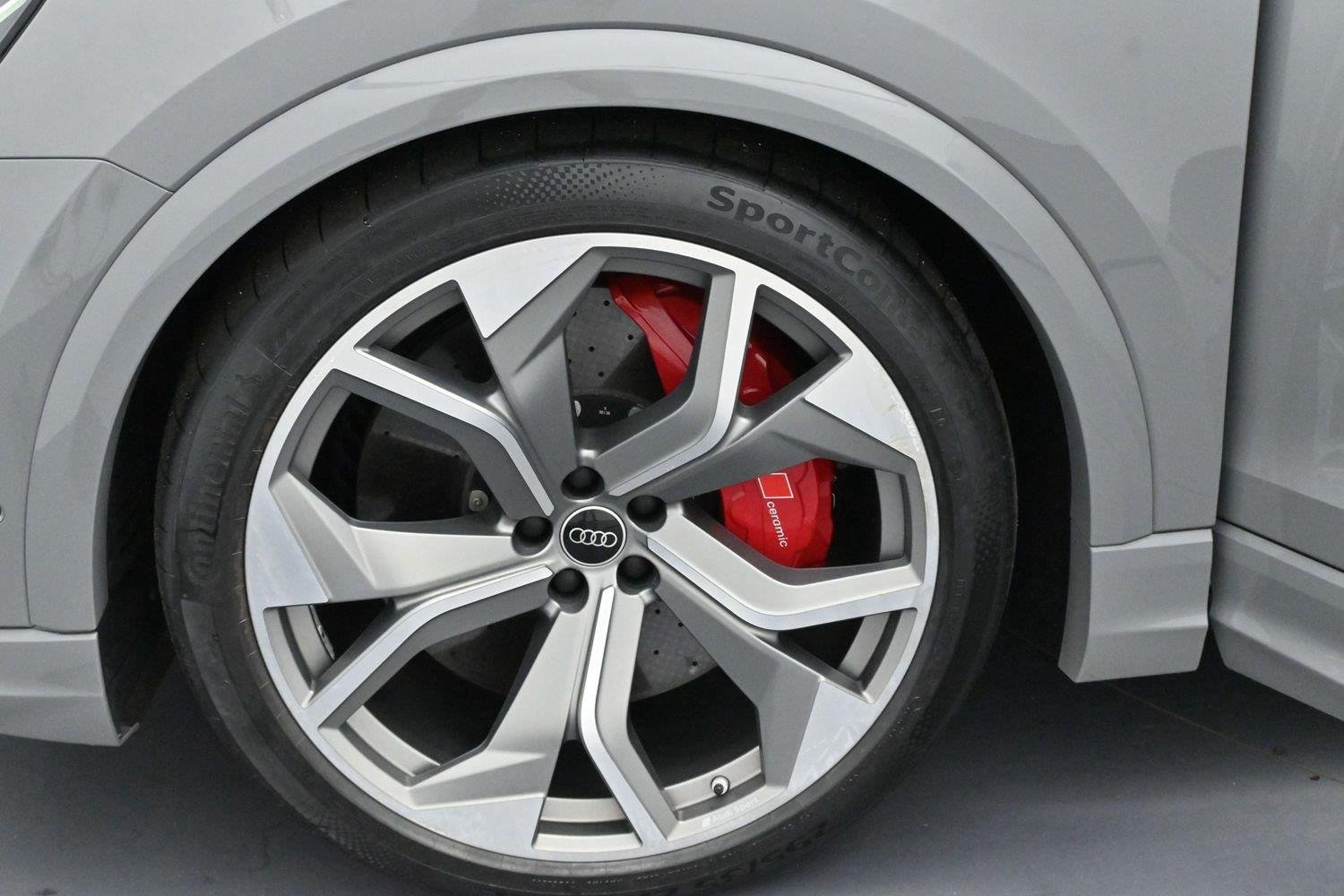 Used 2023 Nardo Gray Audi 4.0 TFSI quattro image 39