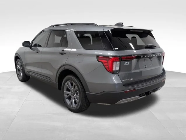 New 2026 Carbonized Gray Metallic Ford Active image 53