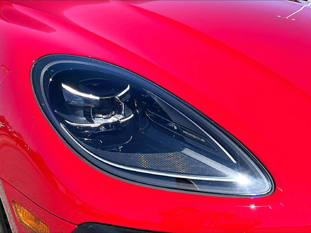 Used 2026 Red Porsche  image 12