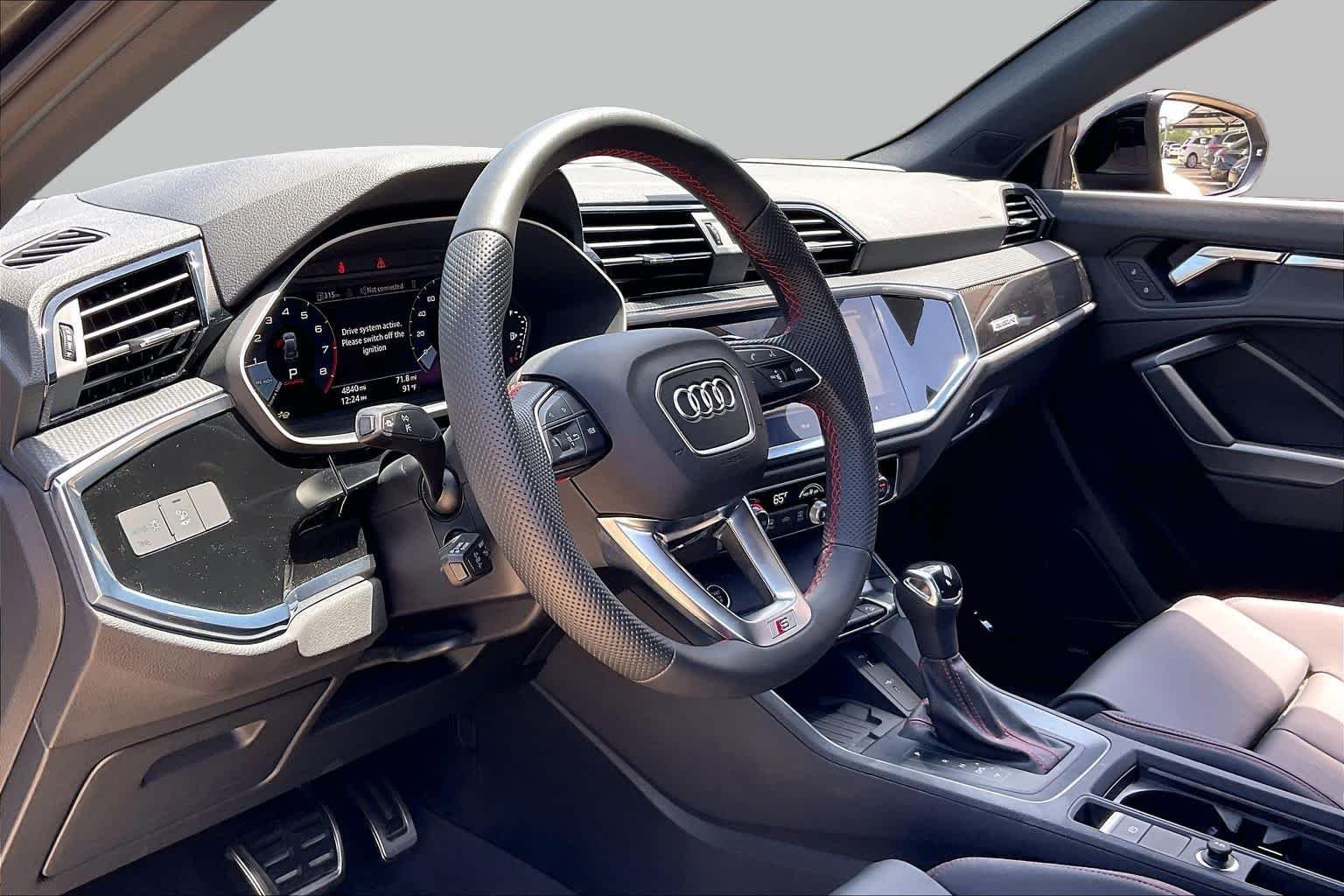 Used 2025 Daytona Gray Pearl Effect Audi S line Premium Plus image 18