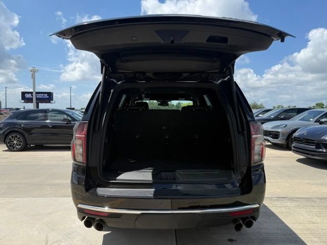Used 2024 Black Chevrolet Premier image 9