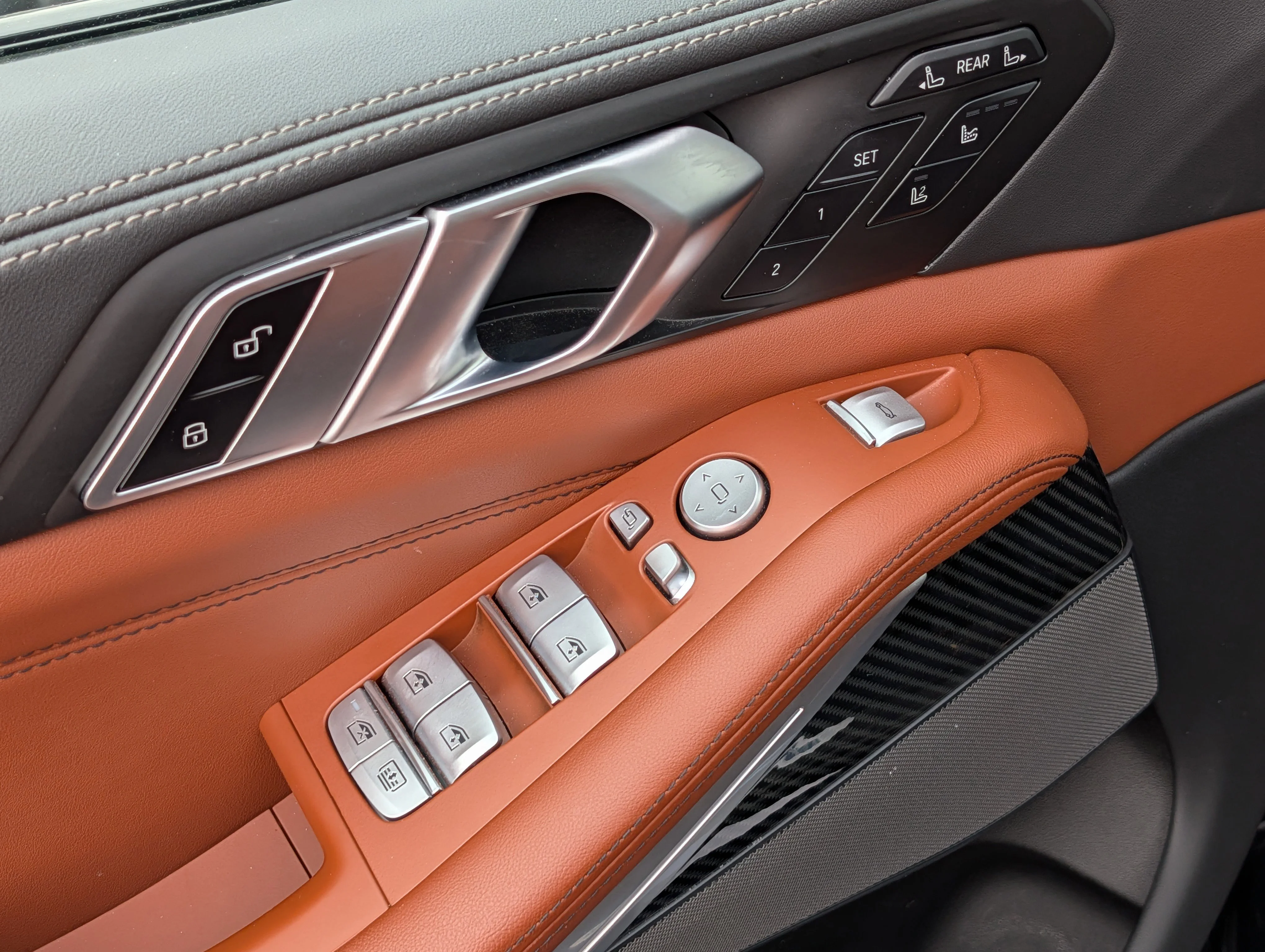 Used 2024 Carbon Black Metallic BMW M60i image 19