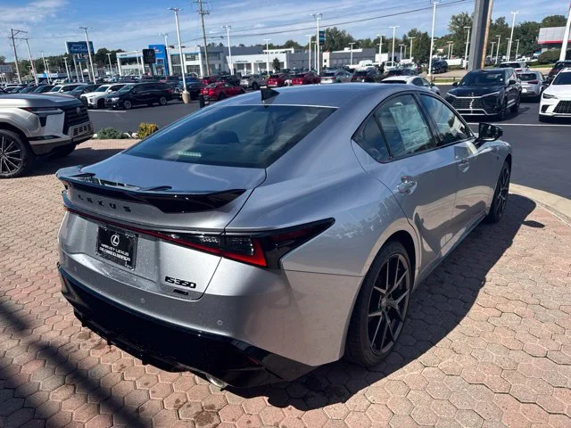 2026 Lexus IS 350 F SPORT DESIGN - Photo 11