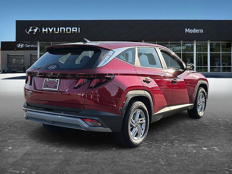 New 2026 Ultimate Red Hyundai SE FWD image 3